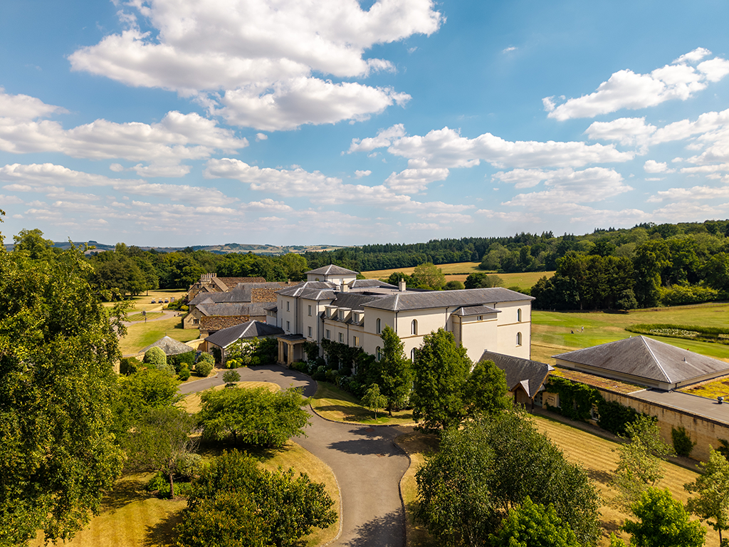 Bowood Partners with Swap Society for Powerful Sustainability bowood hotel, spa & golf resort